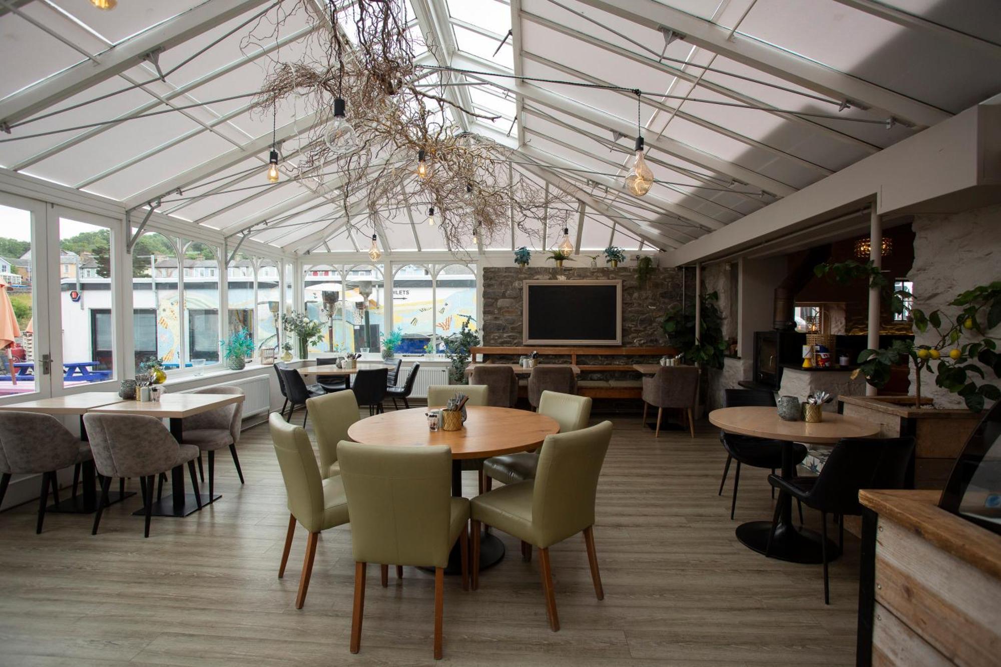 Hive Townhouse Hotell Aberaeron Eksteriør bilde